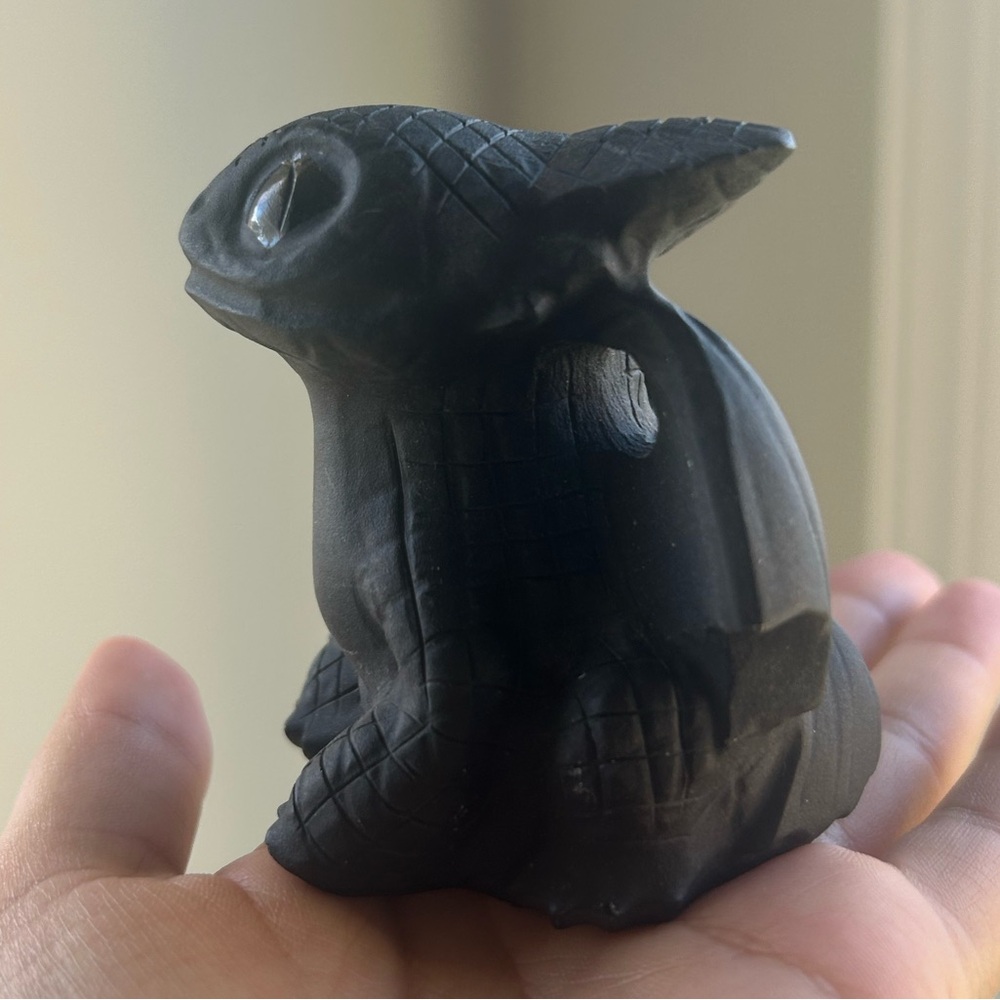Obsidian Crystal Toothless Large - Picture 4 of 6